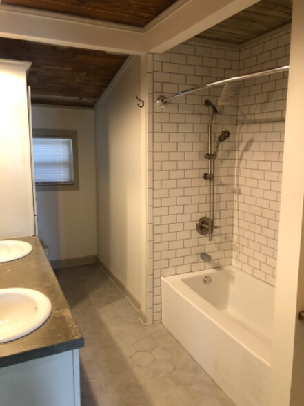 Building Photo - 7628 Sevierville Pike