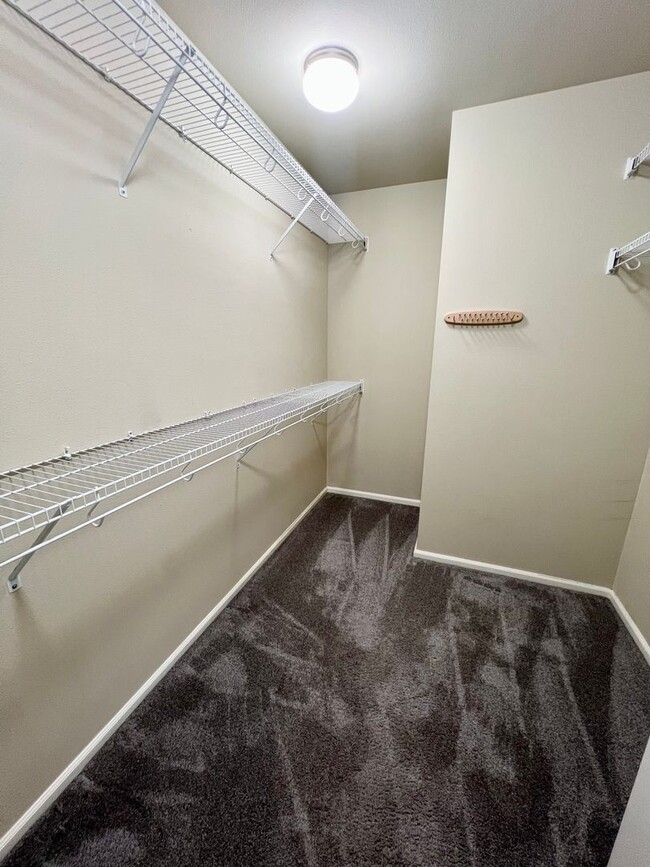 Building Photo - Well maintained 4bd in Lynnwood