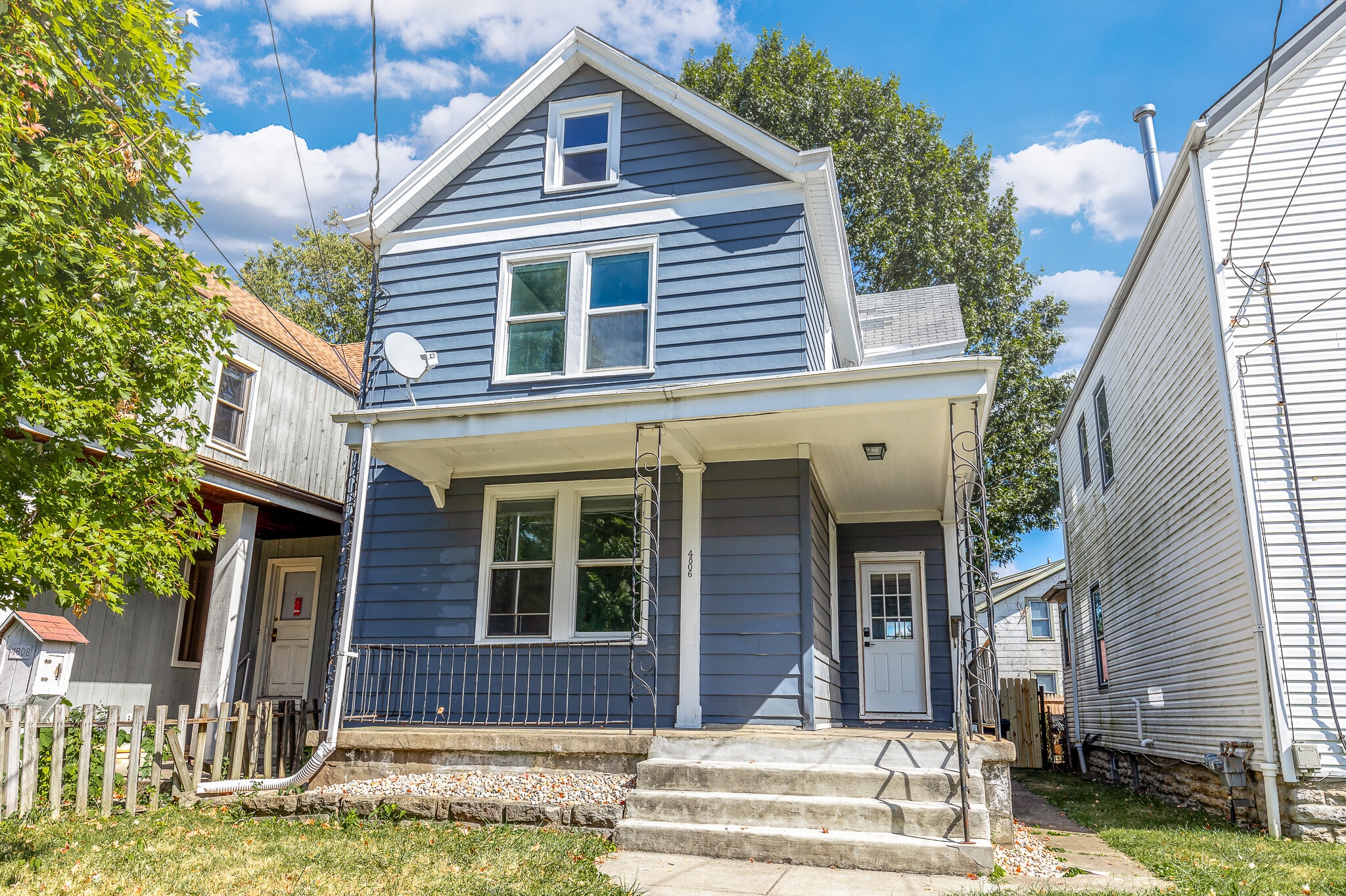 Building Photo - 4806 Oak St