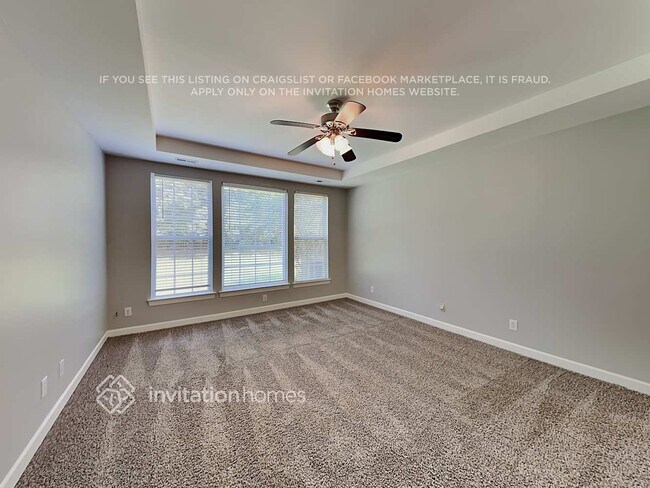 Building Photo - 6008 Lowergate Dr