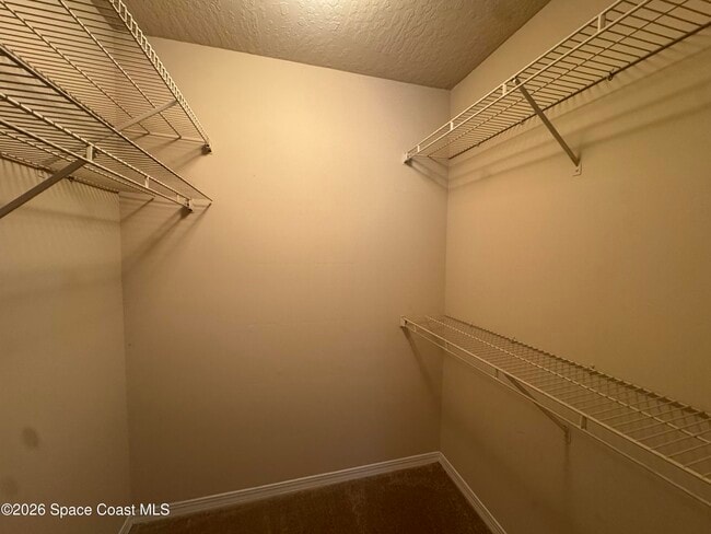 Building Photo - 7667 N Wickham Rd