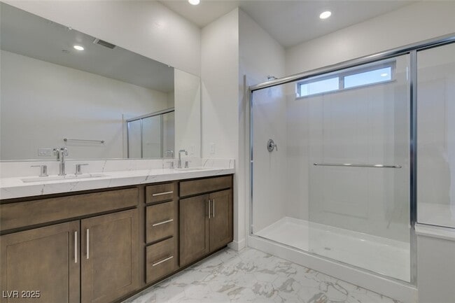 Building Photo - 568 Clover Bar Ln