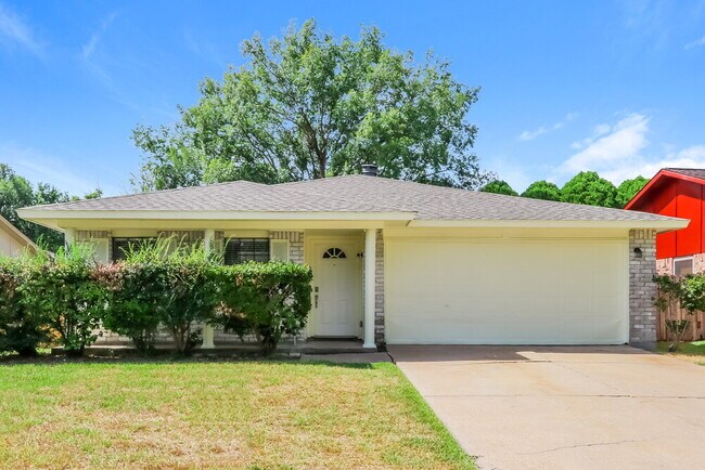 Primary Photo - 15411 Empanada Dr
