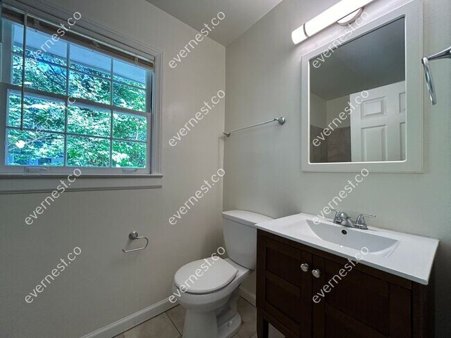 Building Photo - 120 Leathers Cir NW