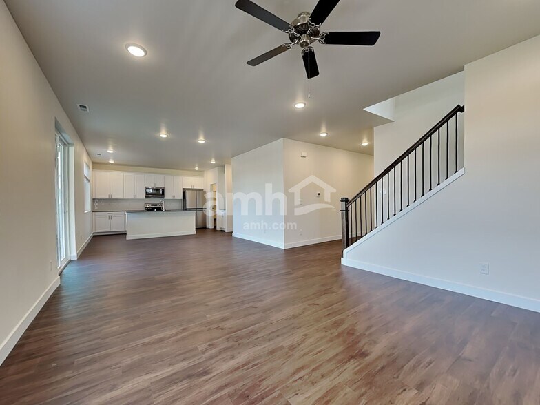 Building Photo - 7923 Verona Loop