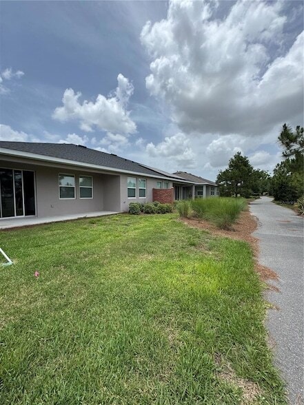 Building Photo - 3339 NW 52nd Ave