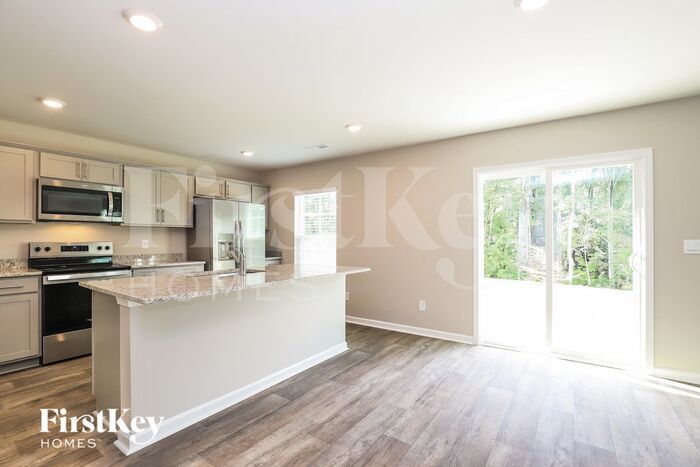 Building Photo - 137 Preston Oaks Dr