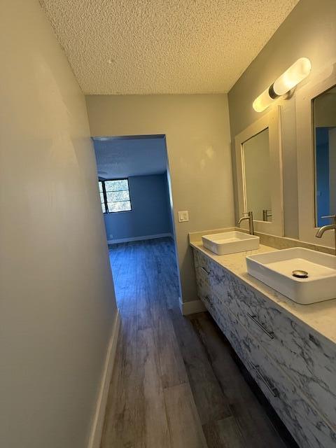 Building Photo - 6475 W Oakland Park Blvd