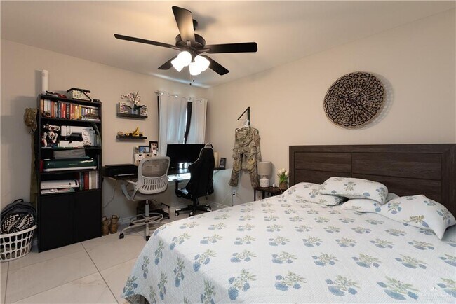 Building Photo - 12 N 26th St