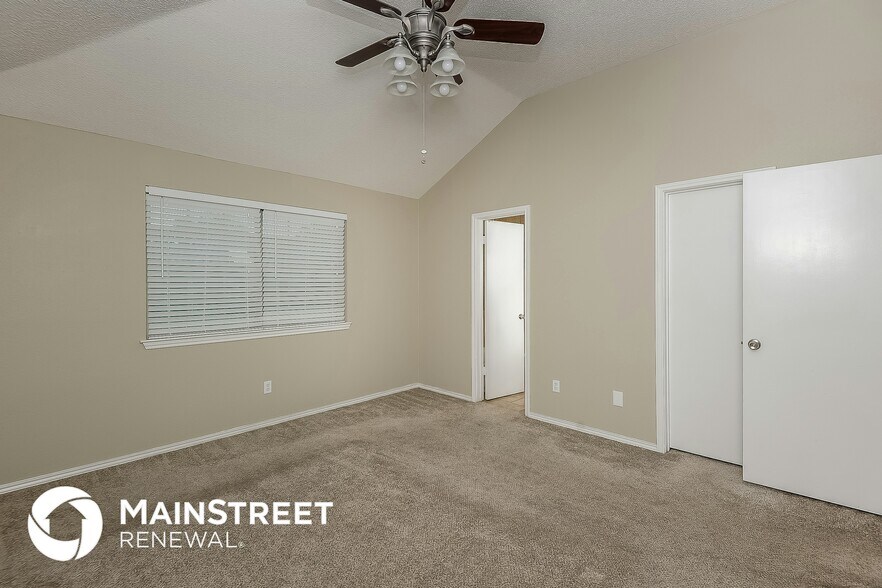 Building Photo - 3100 Fairmeadows Ln