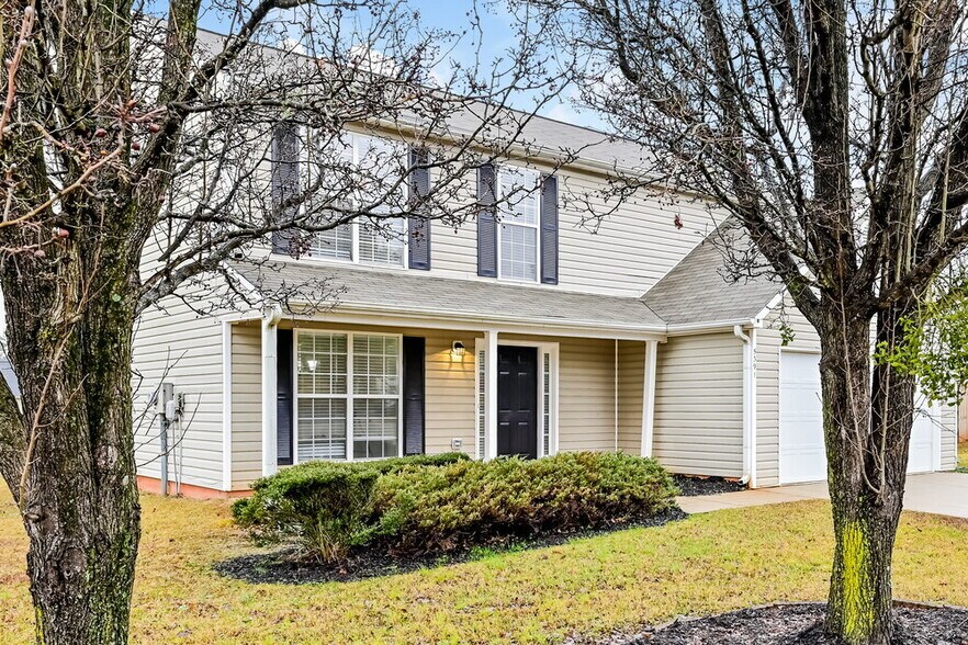 Building Photo - 5391 Katherine Village Dr