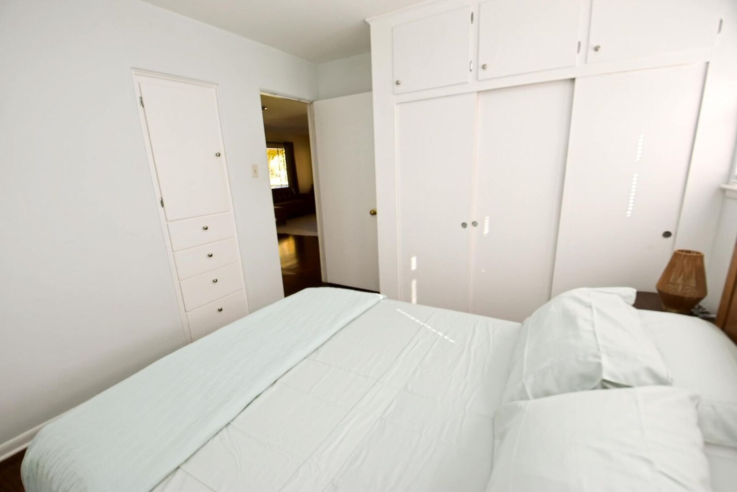 Building Photo - 426 E Pokagon St