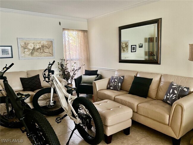 Building Photo - 3195 Boca Ciega Dr