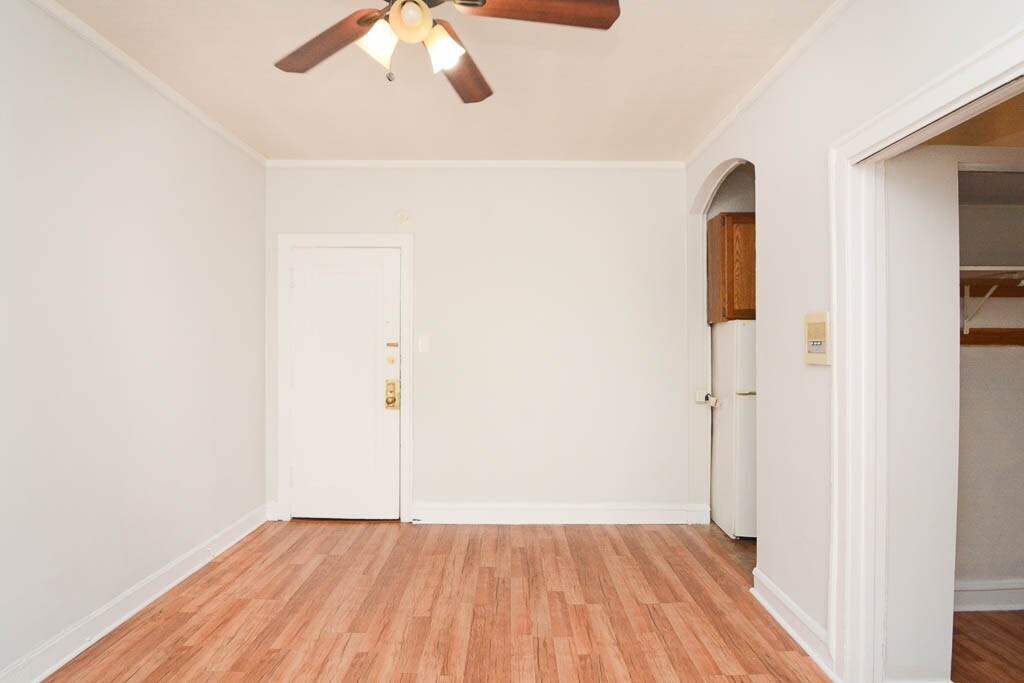 Building Photo - 2849 N Burling
