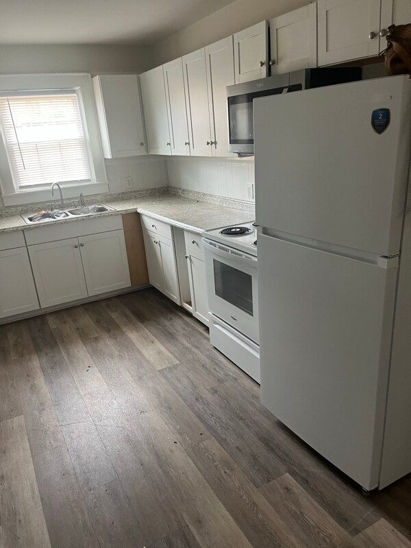 Building Photo - 304 Grice St