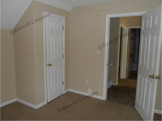 Building Photo - "3-Bed Duplex with 2 Full Baths at 209-A Springfield Circle, Easley!"