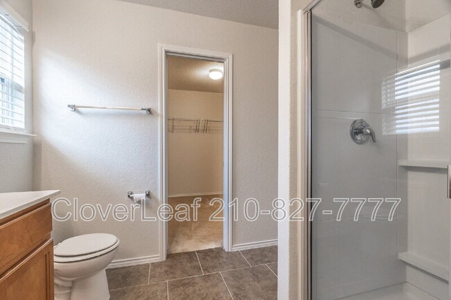 Building Photo - 27429 Emilie Cyn