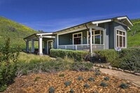 Building Photo - Guest House