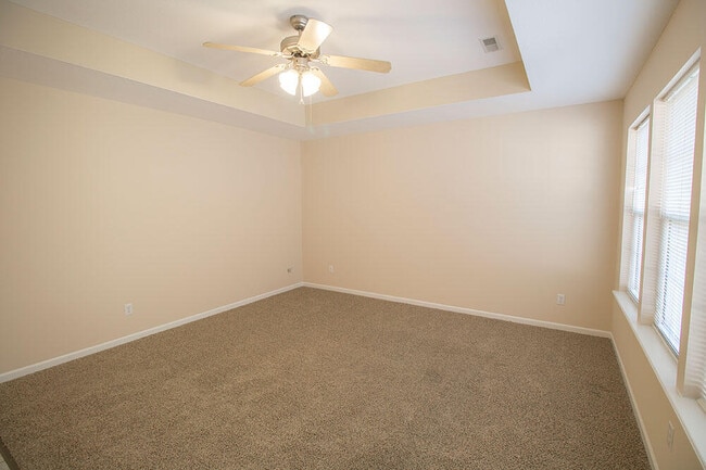 Building Photo - 1881 Field St