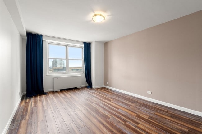 Building Photo - 151 Tremont St
