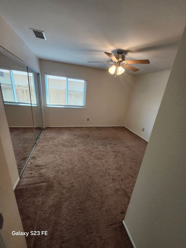 Building Photo - Single-Story home in Chino ready for you to move right in!