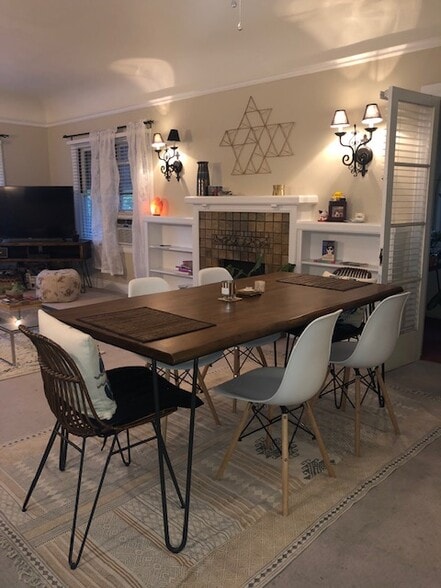 living/dining room - 707 Brent Ave