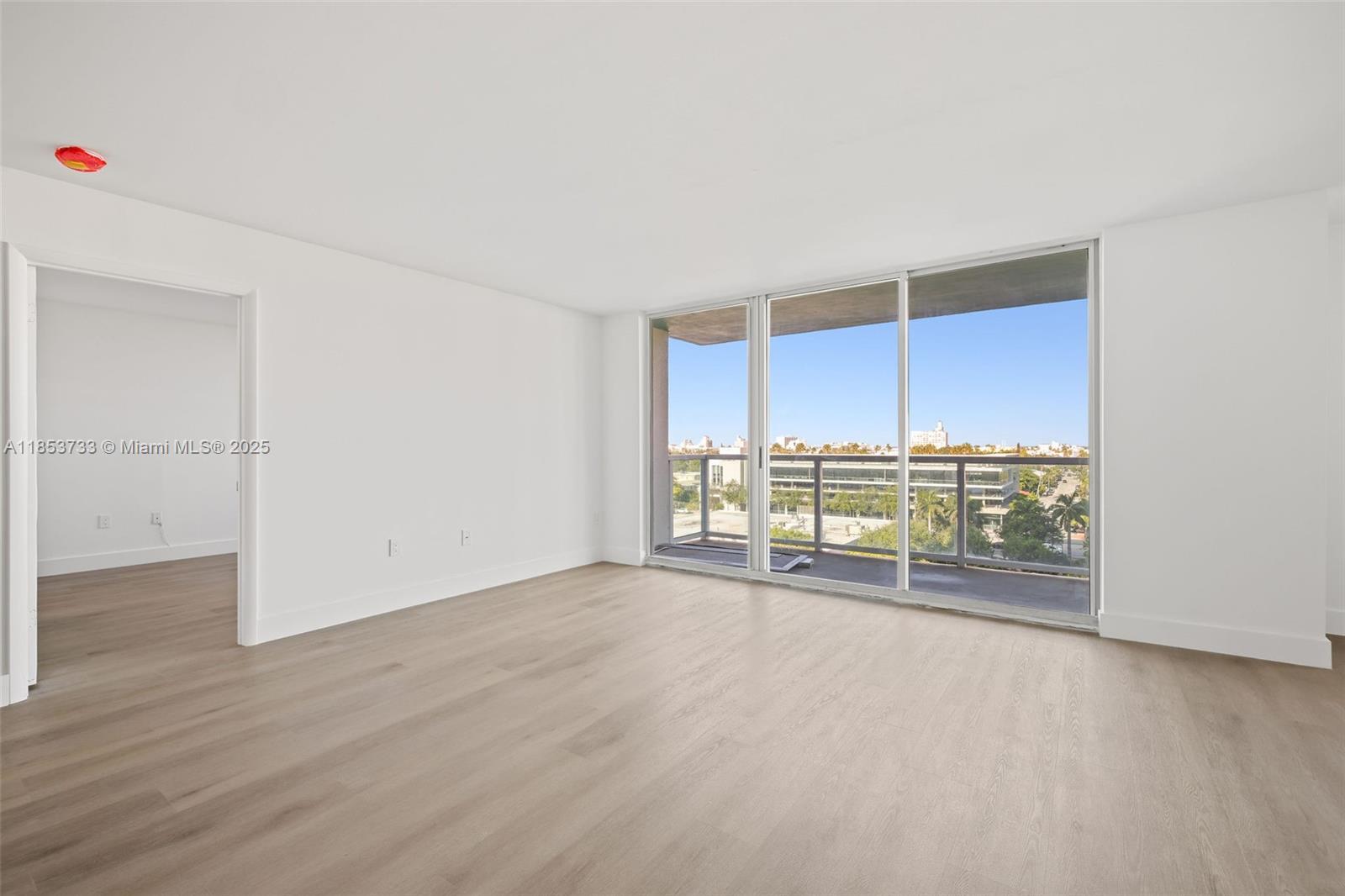 Building Photo - 650 West Ave