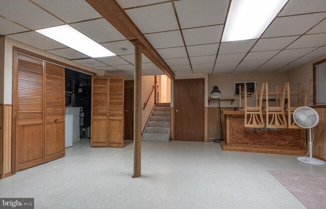 Building Photo - 1 Derwood Ct