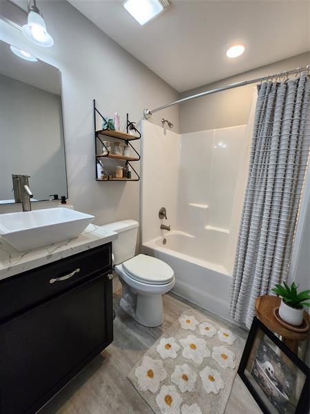 Building Photo - 31547 Ave D