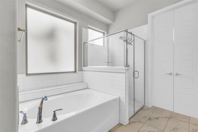Building Photo - 6657 Barnes Dr