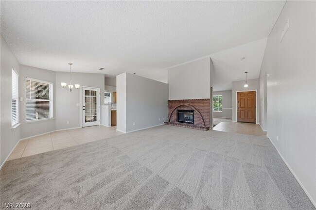 Building Photo - 735 Stonecliff Way