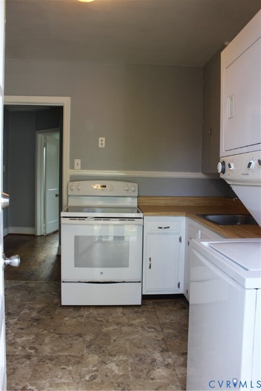 Building Photo - 2300 Farrand St