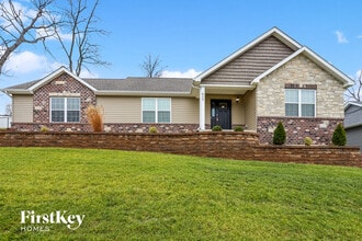 Building Photo - 415 Bittersweet Dr