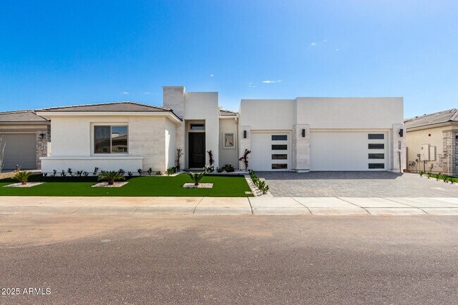 Primary Photo - 12469 N 93rd Way