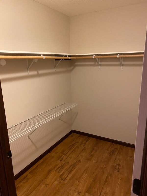 Building Photo - 1911 6th Ln SE