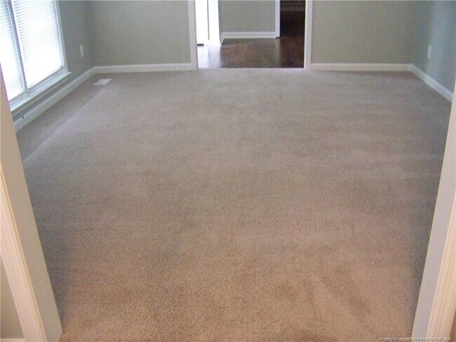 Building Photo - 6308 Dorset Ave