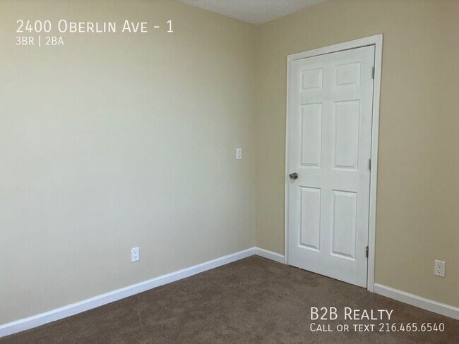 Building Photo - 2400 Oberlin Ave