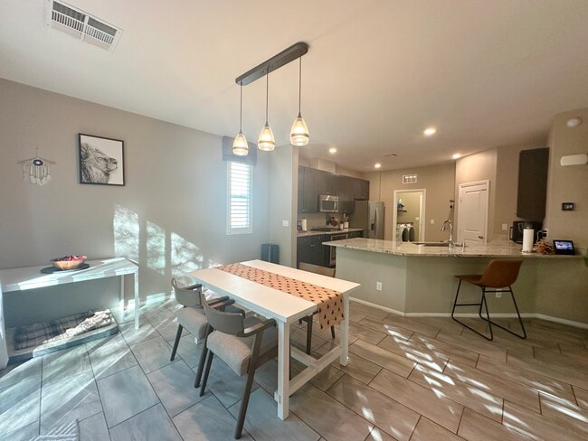 Building Photo - 10997 Prudhoe Bay St