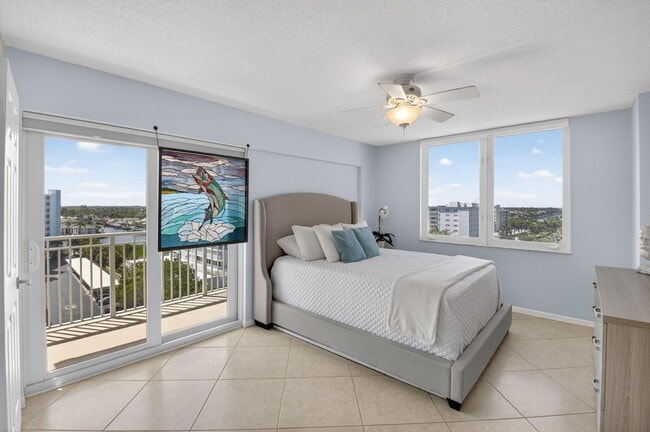 Building Photo - 3215 S Ocean Blvd