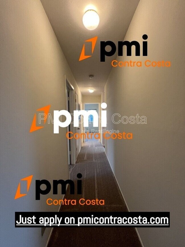 Building Photo - 933 Jackson St