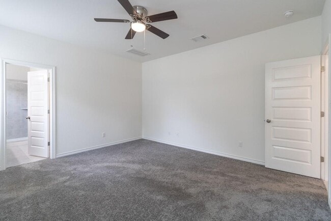 Building Photo - 1925 Cypress Gate Dr