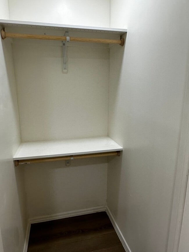 Building Photo - Beautiful Remodeled Studio With Private Backyard In Coolidge!