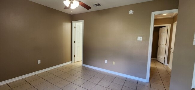 Building Photo - 2262 FM2864