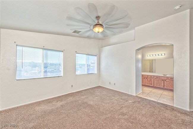 Building Photo - 6057 Slow Bob St