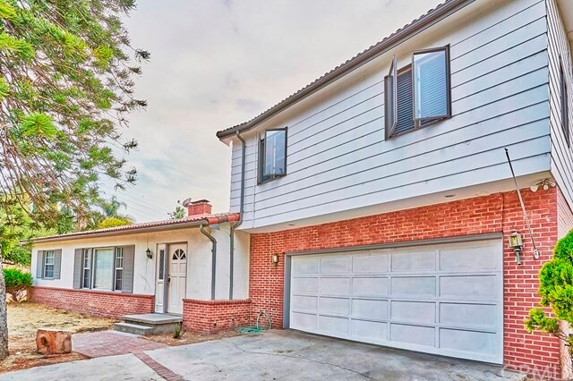 Building Photo - 2751 Batson Ave