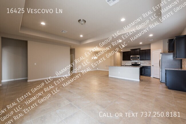 Building Photo - 16425 Vescovo Ln