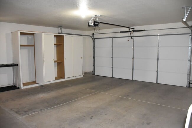 Building Photo - Great House Located in Winterhaven
