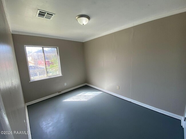 Building Photo - 1140 Madeline Ave