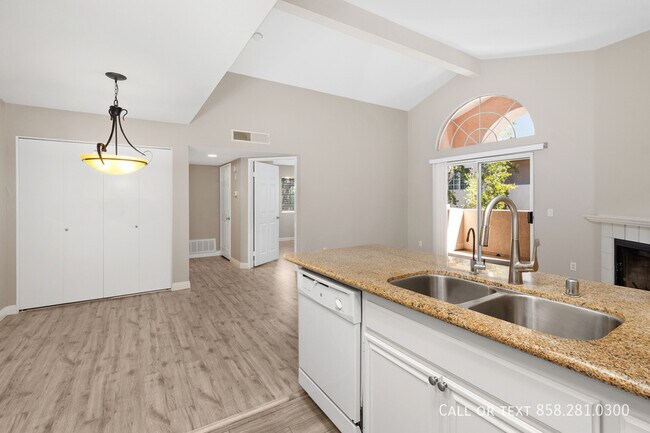 Building Photo - 17161 Alva Rd