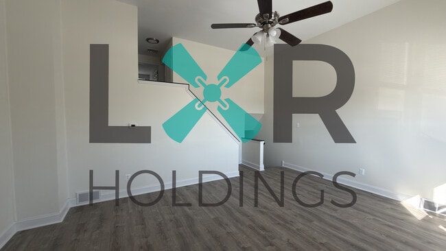 Building Photo - 318 White Ave